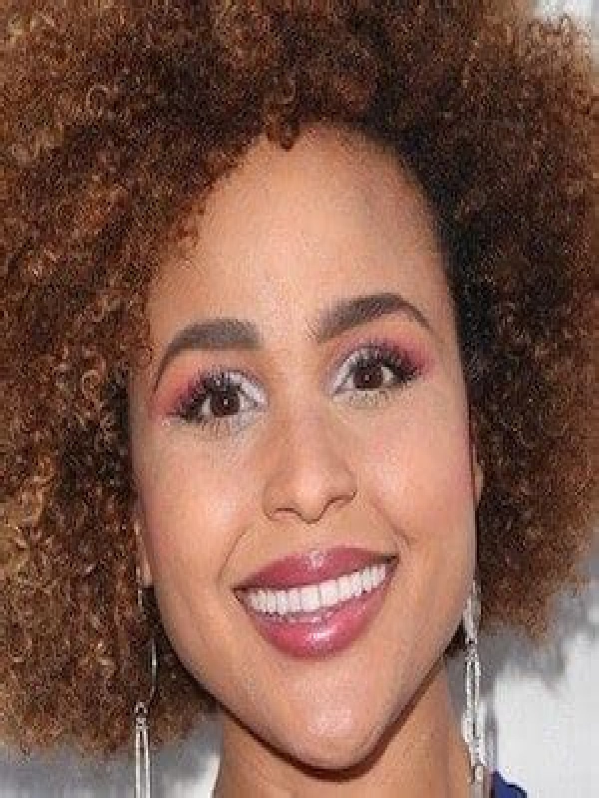 Hayley Marie Norman Biography, Age, Height, Husband, Net Worth, Family