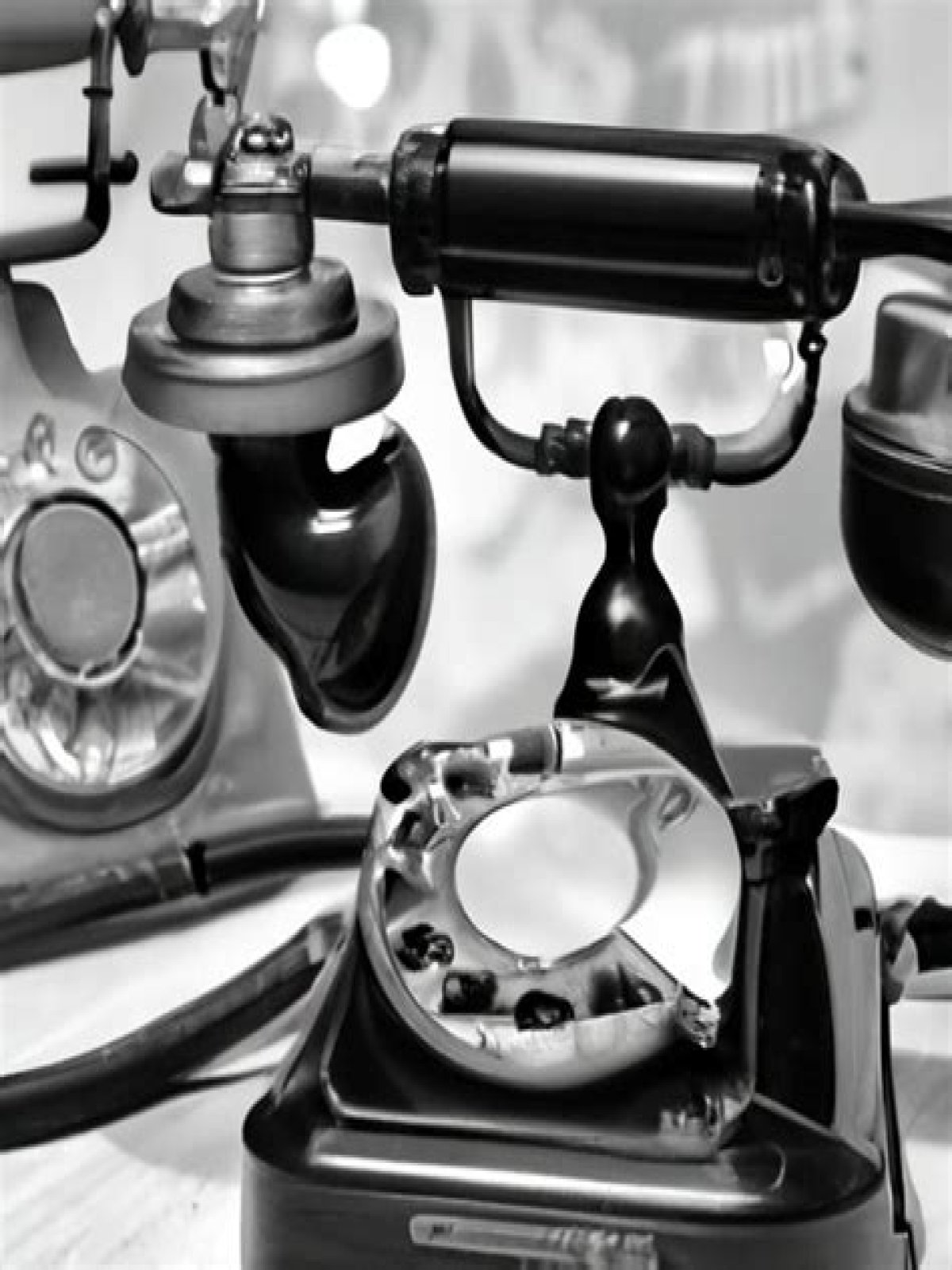 how did the invention of the telephone change society