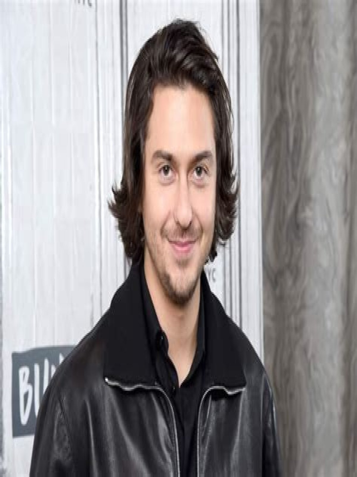Nat Wolff Biography: Instagram, Net Worth, Songs, Age, Movies, Girlfriend, Brother Alex, Wikipedia, TV Shows