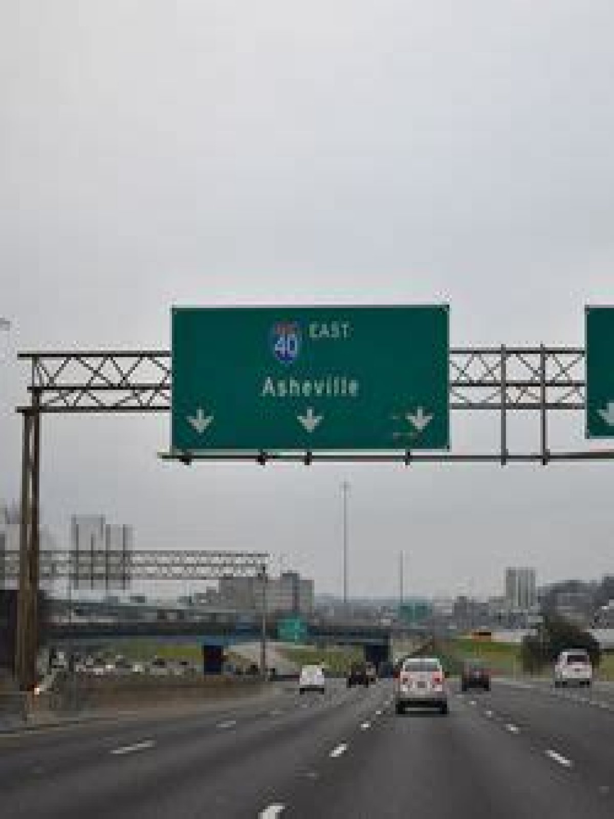 Quick Answer: Where Does The Time Change In Tennessee On Interstate 40