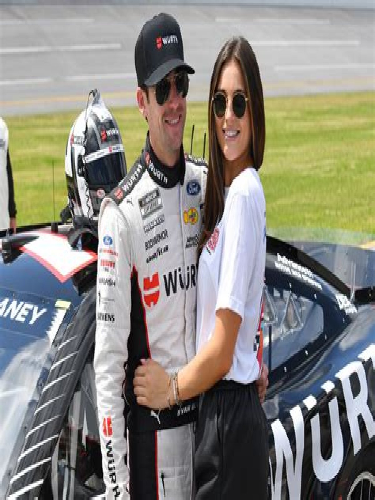 Ryan Blaney Wife Or Girlfriend?